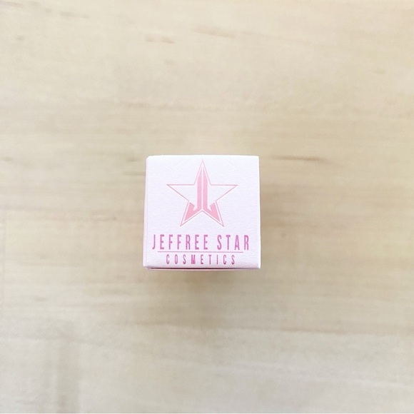 JEFREE STAR So Jaded Velvet Trap Lipstick NEW Moss Green - Picture 5 of 8